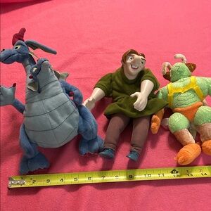 Quest for Camelot / twitch from Toy Story / Quasimodo doll